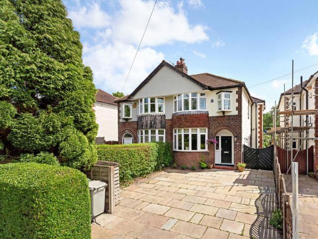 House for sale in Sutton, Sutton Lane Ends