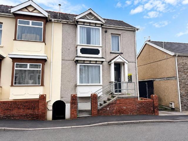 House for sale in Tir-y-dail, Ammanford