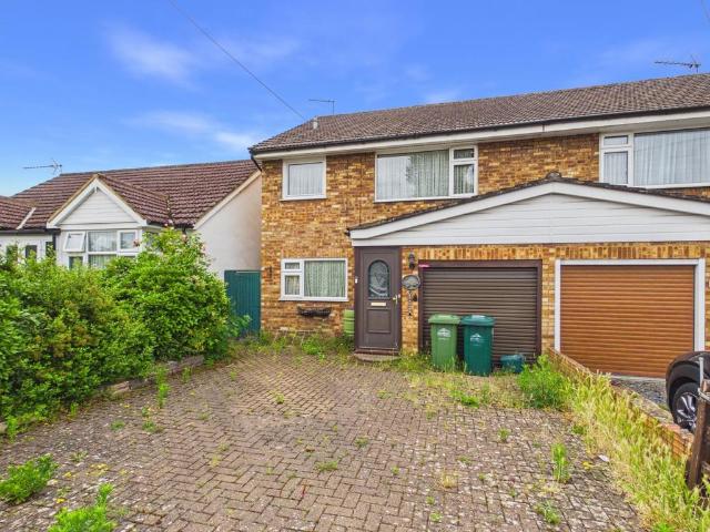 House for sale in Staines, Surrey