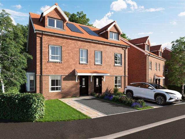 House for sale in London Borough of Croydon, Greater London