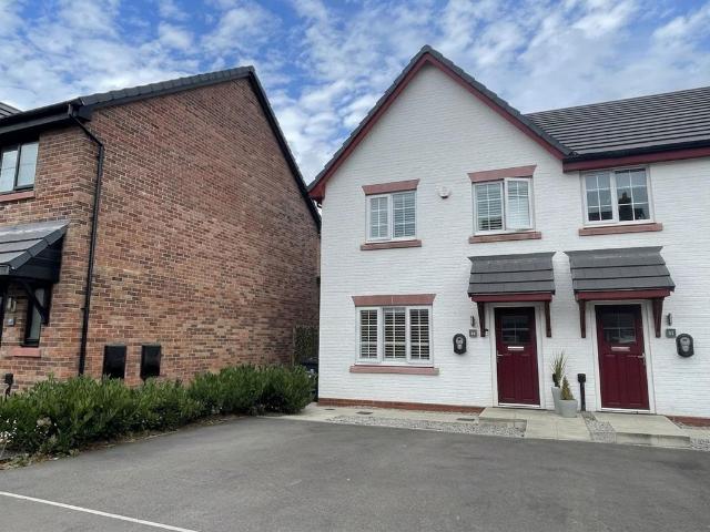 House for sale in Knutsford