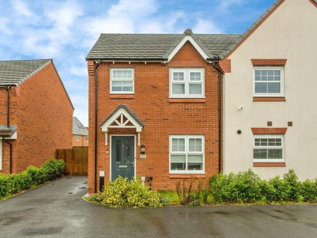 House for sale in New Springs, Wigan