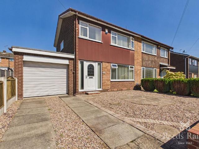 House for sale in West Yorkshire