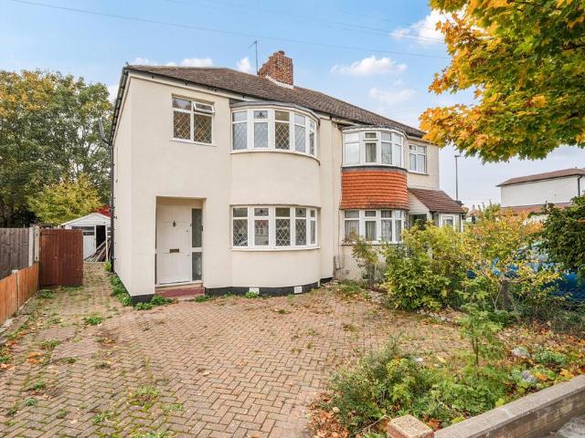 House for sale in Petts Wood, Greater London