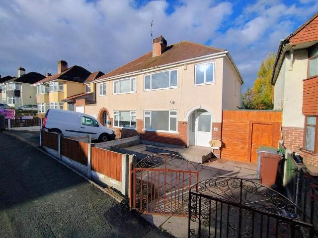 House for sale in Woodcross, West Midlands
