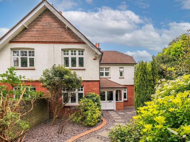 House for sale in Red Hill, Surrey