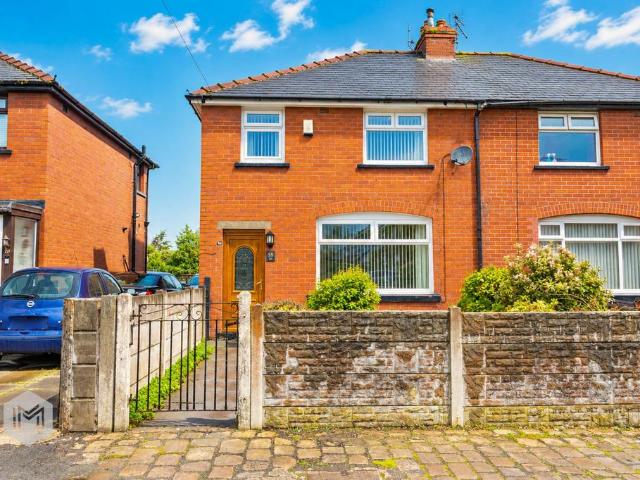 House for sale in Kearsley, Bolton