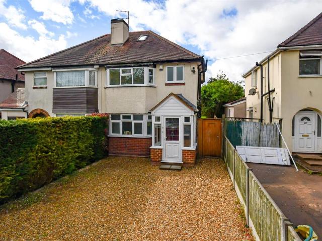 House for sale in Aldersley, Claregate