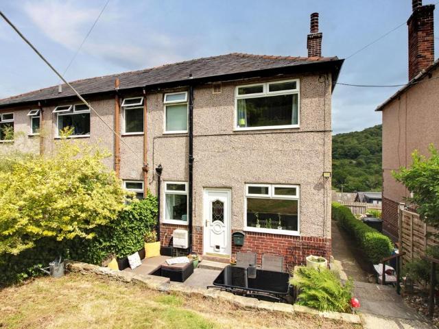 House for sale in Sowerby Bridge, Triangle