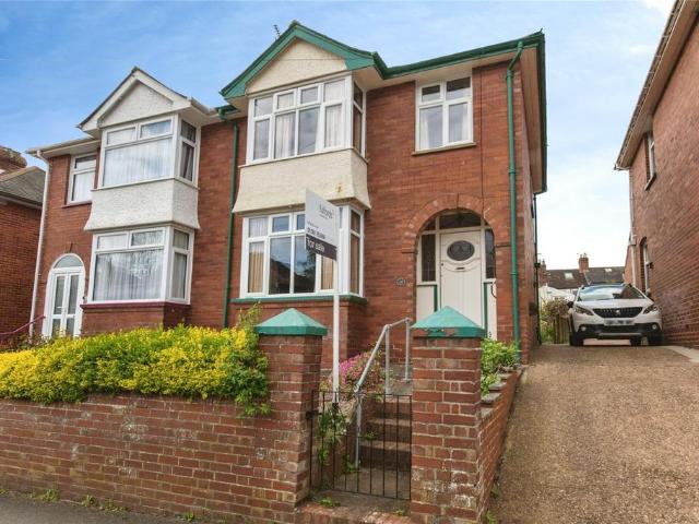 House for sale in Watergate, Devon
