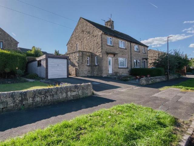 House for sale in Froggatt, East Midlands