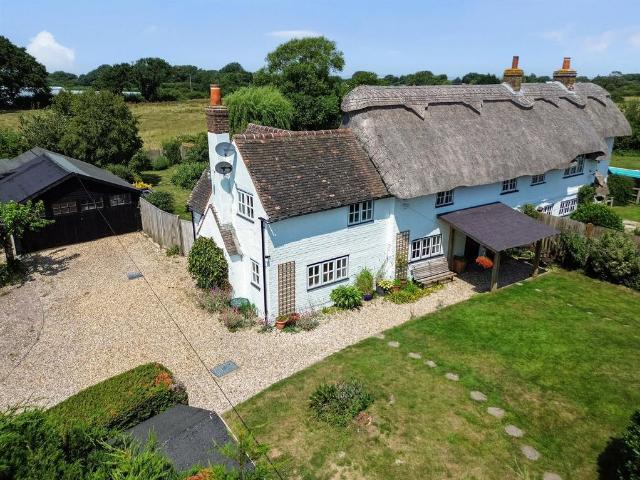 House for sale in Littlecote, West Sussex