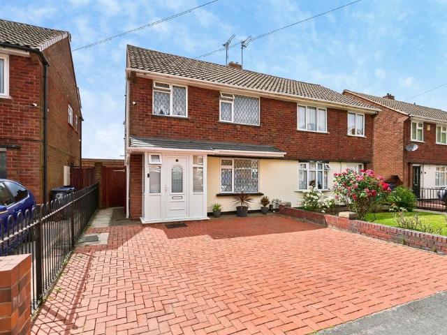 House for sale in Tipton, West Midlands