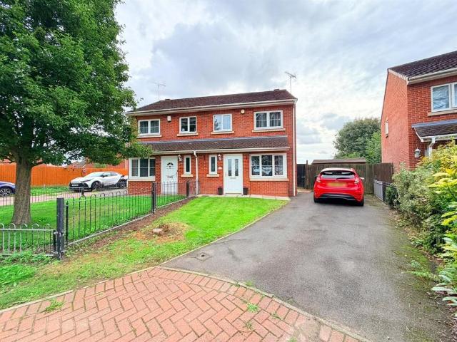 House for sale in Blackbrook