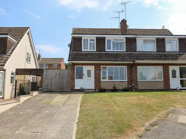 House for sale in World's End, Perryfields