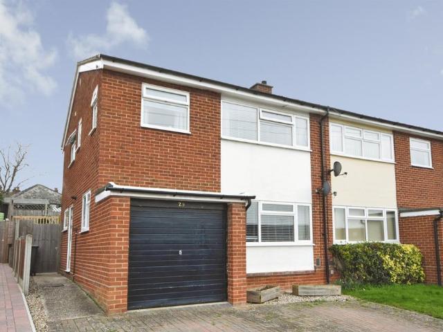 House for sale in Chipping Hill, Essex