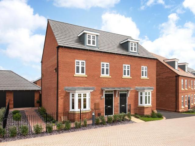 House for sale in Barton In Fabis, East Midlands