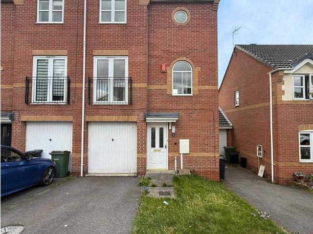 House for sale in Oadby, Leicestershire