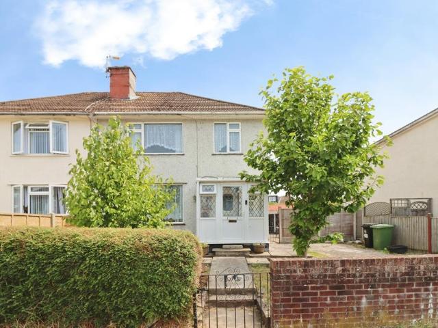 House for sale in Lawrence Green, Feckenham