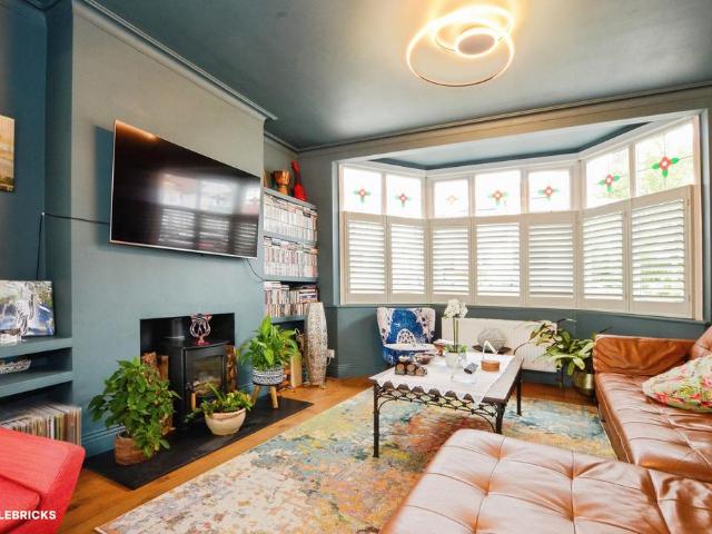 House for sale in Dollis Hill, Greater London
