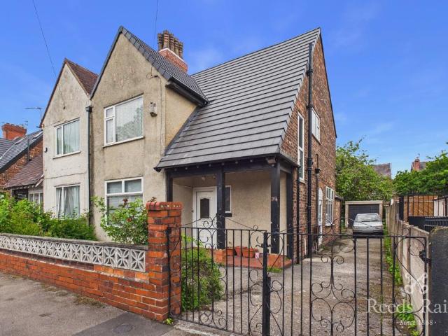 House for sale in Old Trafford, Trafford Park