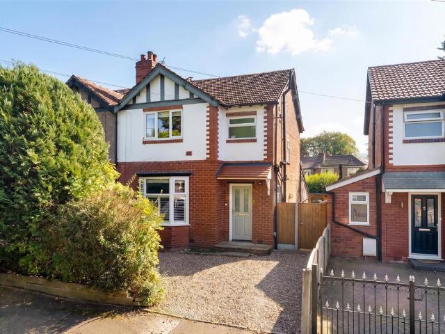 House for sale in Ashton upon Mersey, Trafford Park