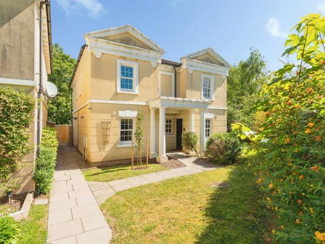 House for sale in Sandown Park, Kent