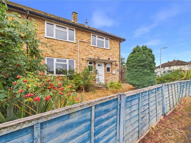 House for sale in Burghfield Common, West Berkshire