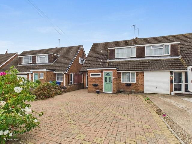 House for sale in Roade, Northamptonshire