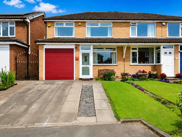 House for sale in Lee Bank, Greater Manchester