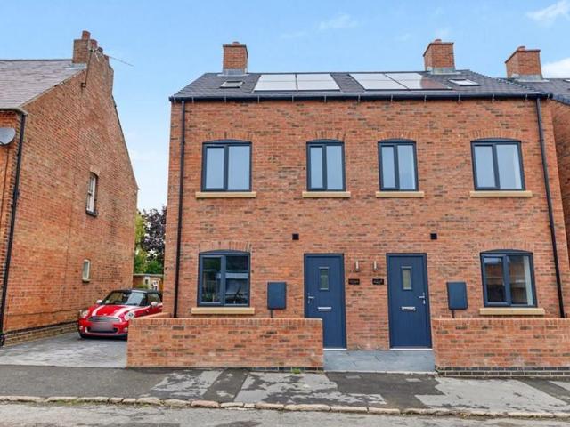 House for sale in Saddington, Harborough
