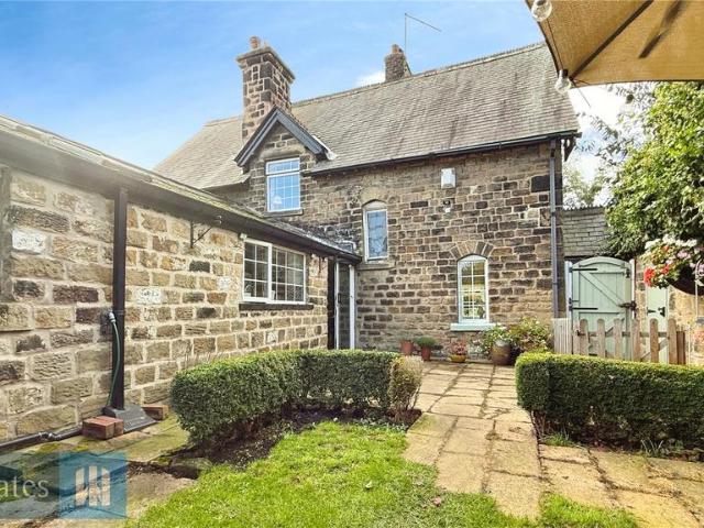 House for sale in Carlton, South Yorkshire