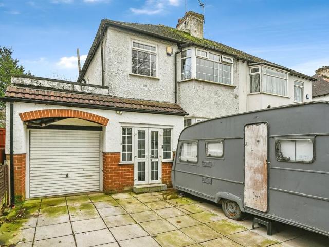 House for sale in Olive Mount, Calderstones