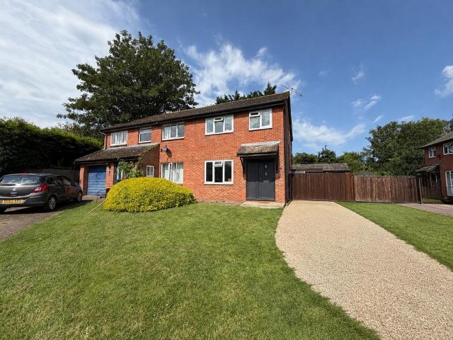 House for sale in Oad Street, Kent
