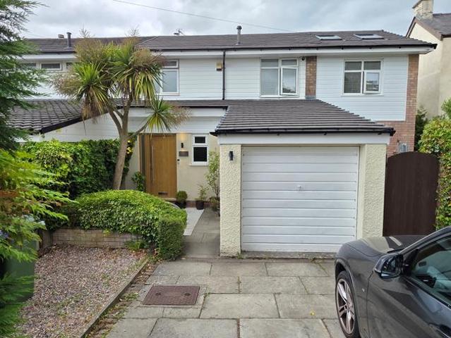 House for sale in Hawk Green, Greater Manchester
