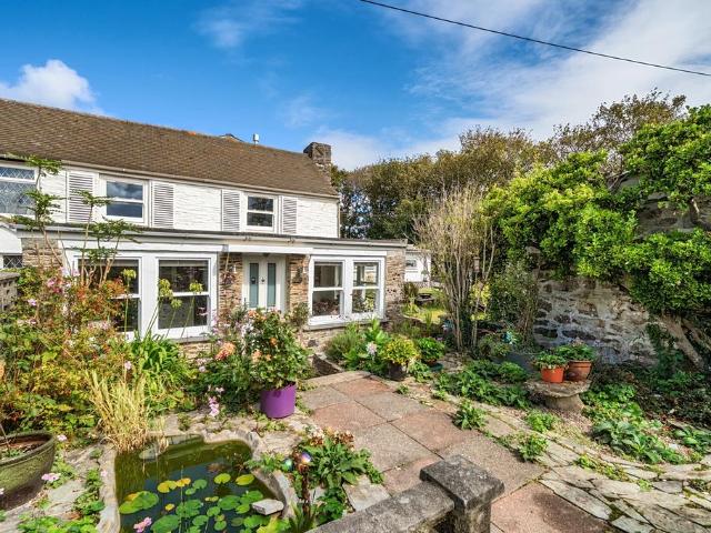 House for sale in Perrancoombe, Trevellas Downs