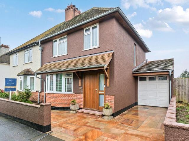 House for sale in Watergate, Devon