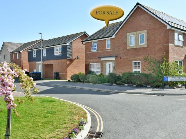 House for sale in Bearwood, Poole