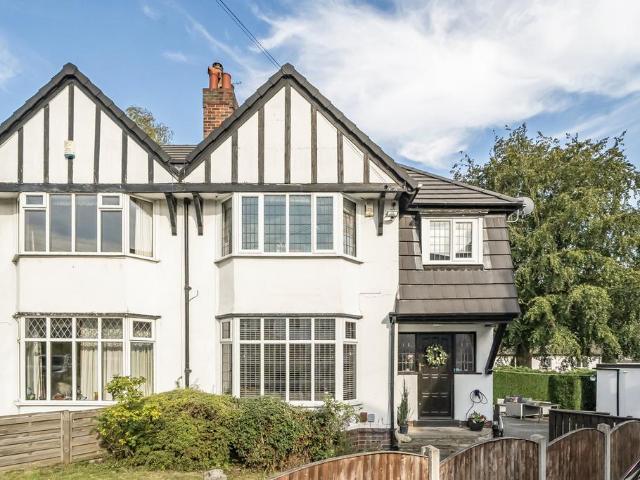 House for sale in Chapel Allerton, West Yorkshire