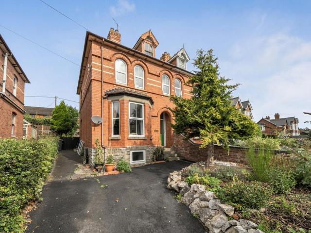 House for sale in Floodgates