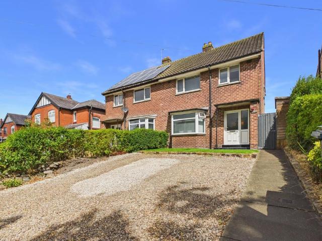 House for sale in Roby Mill, Lancashire