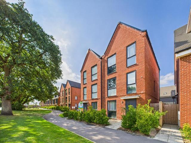 House for sale in Bolton Low Houses, Hampshire