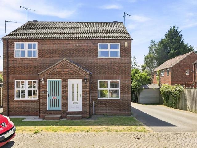House for sale in Sutton Upon Derwent, York