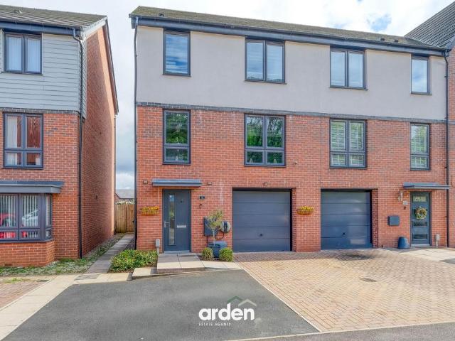 House for sale in Rednal, West Midlands