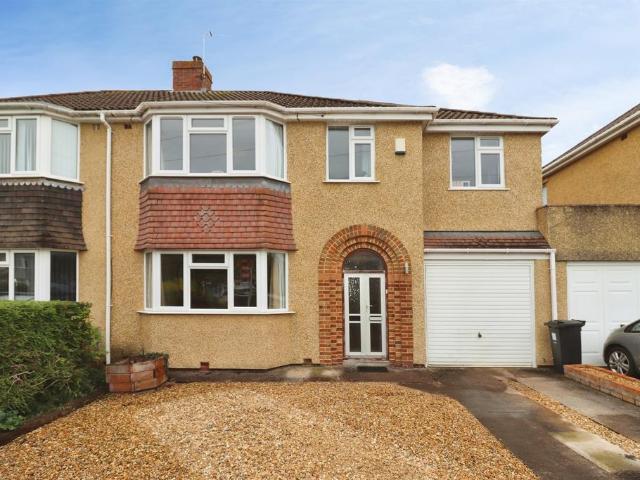House for sale in Downend, Moorend
