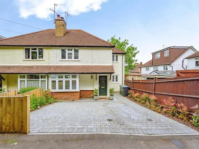 House for sale in Felden, Pouchen End