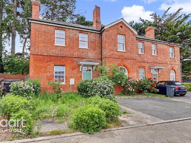 House for sale in Moulsham, Chelmsford