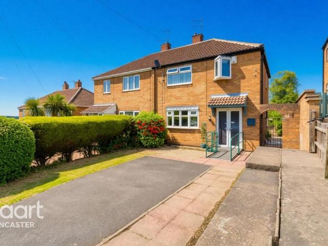 House for sale in Edlington, South Yorkshire