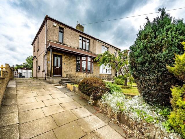 House for sale in Stone Chair, Northowram