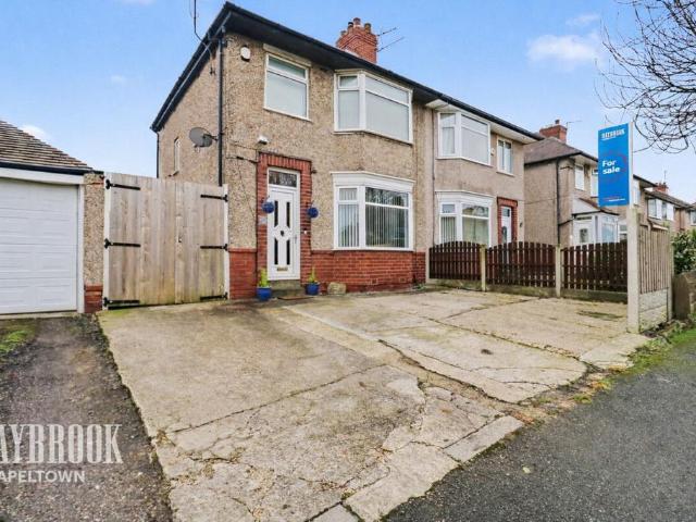 House for sale in Sheffield Lane Top, Firth Park